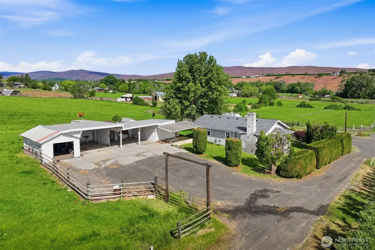 13608 Wide Hollow Road, Yakima, WA 98908 - #1