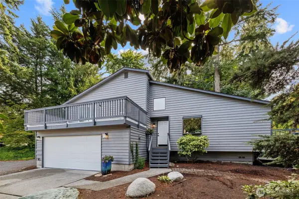 10008 50th Place W, Mukilteo, WA 98275