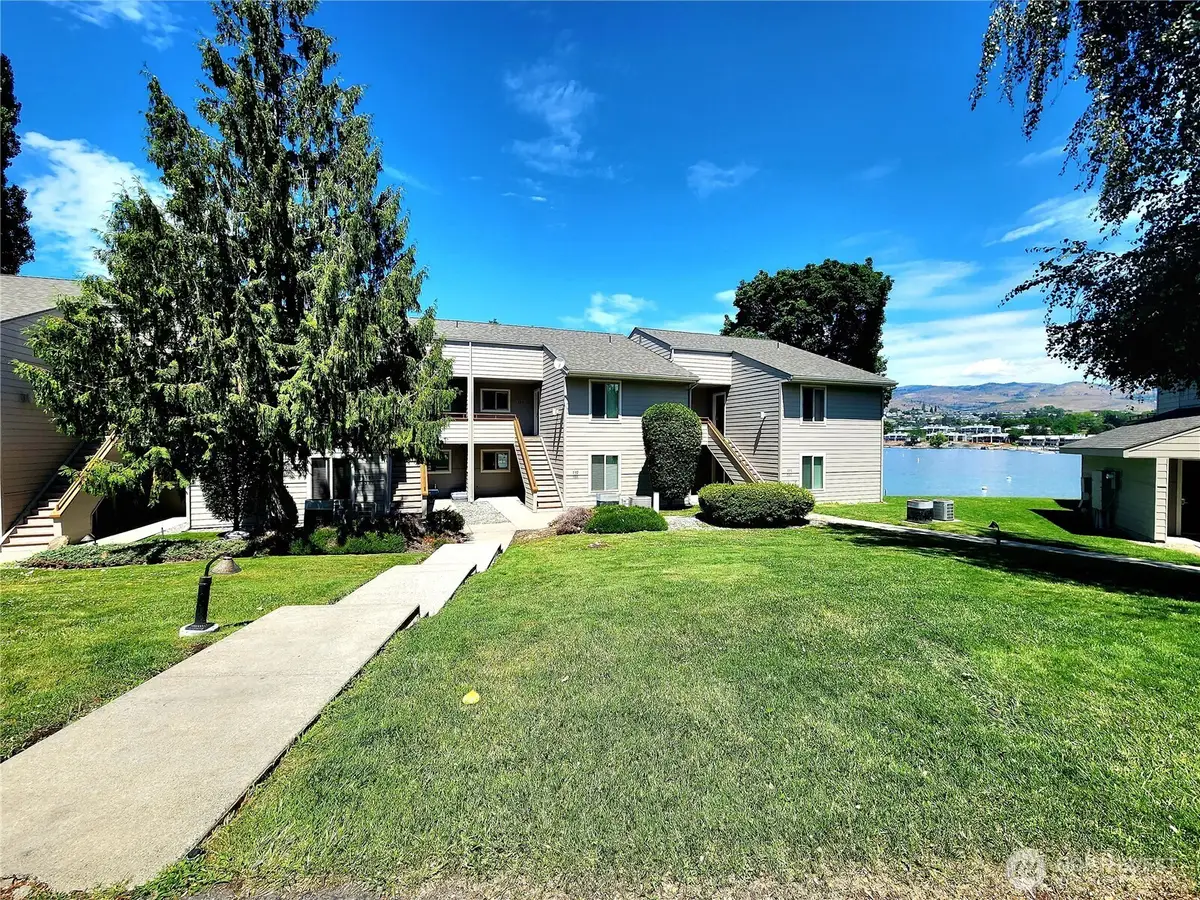1 Beach 589-d, Manson, WA 98831 - #1