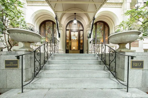 1017 Minor Avenue #702, Seattle, WA 98104