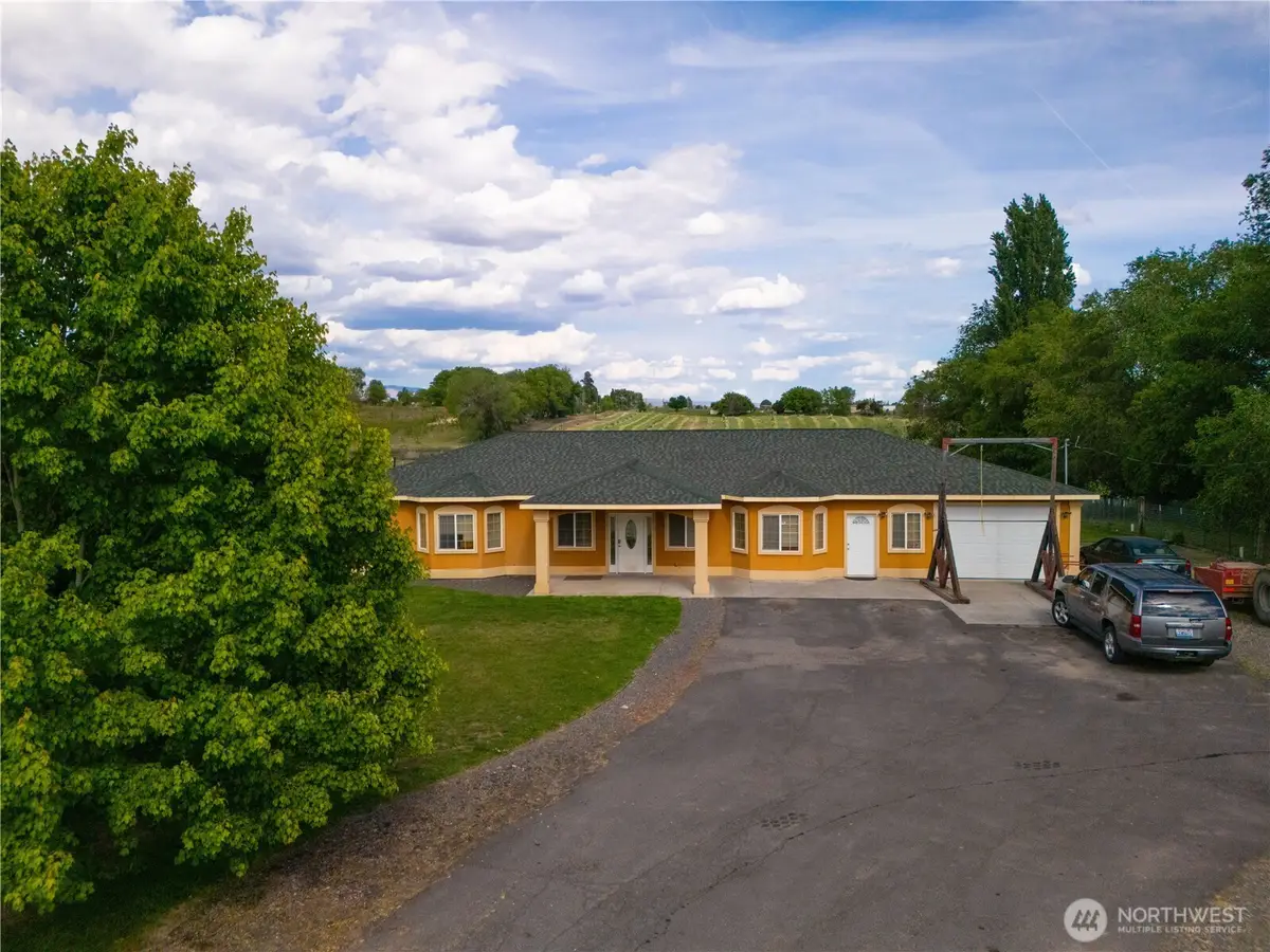 1811 Beam Road, Granger, WA 98932 - #1