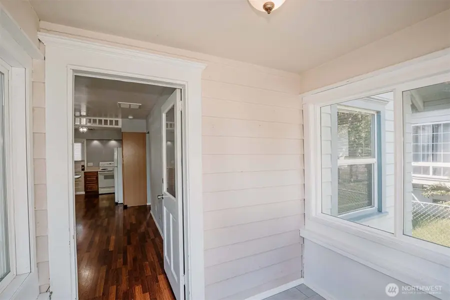 2218 Summit Avenue, Everett, WA 98201 - #3