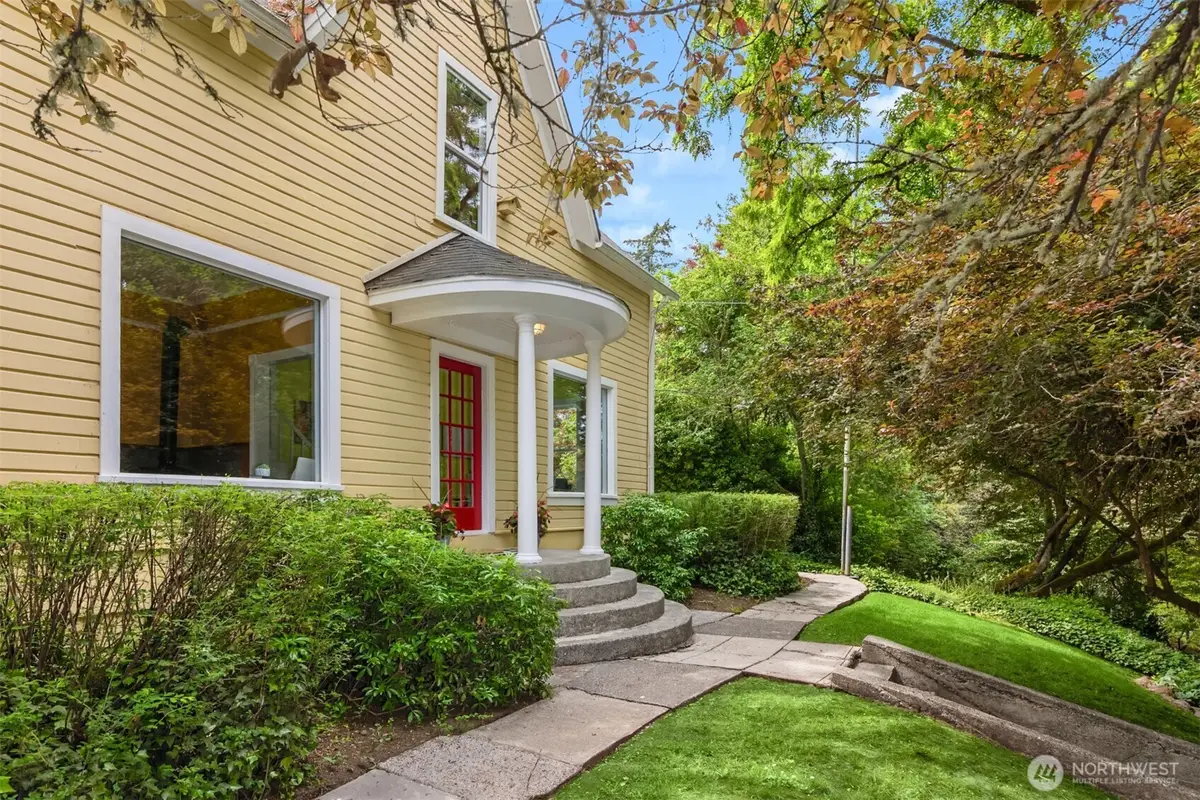 8395 NE Oddfellows, Bainbridge Island, WA 98110 - #1