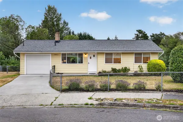 19813 52nd Place W, Lynnwood, WA 98036