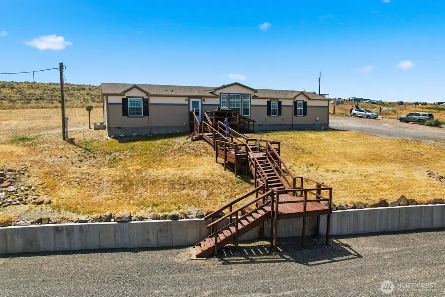 271 Paint Horse Road, Yakima, WA 98901 - #2