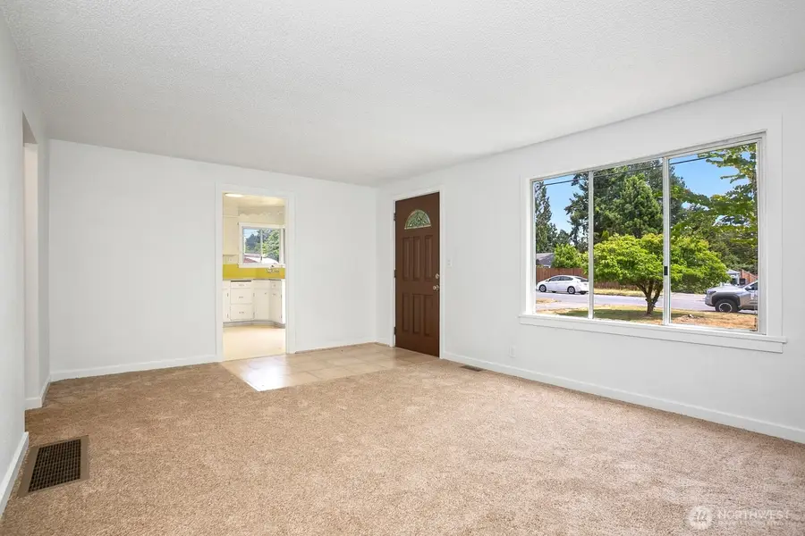 15513 8th Avenue Ne, Shoreline, WA 98155 - #3