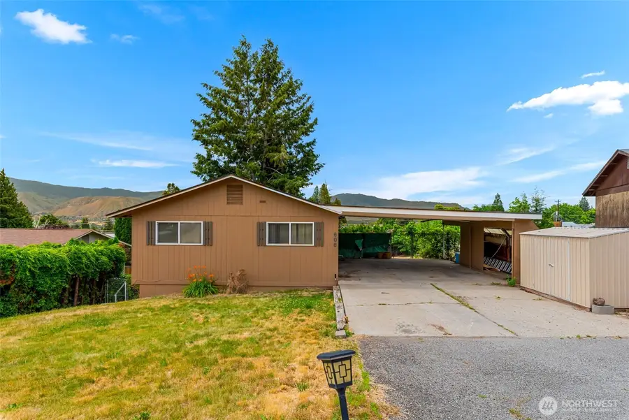 606 Lacey Pl, East Wenatchee, WA 98802 - #2