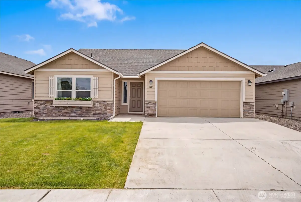 1011 W Aspen Road, Moses Lake, WA 98837 - #1