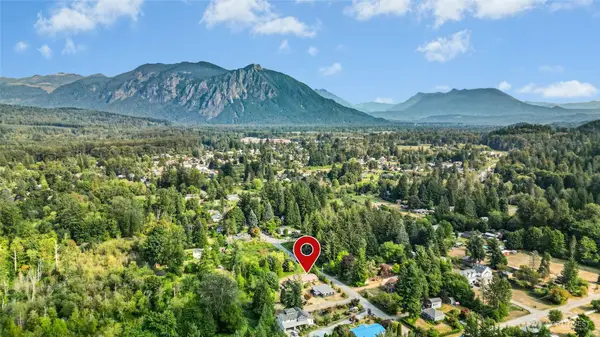 37624 SE 80th Street, Snoqualmie, WA 98065