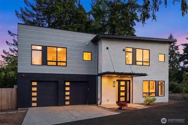 16344 Linden Avenue N, Shoreline, WA 98133