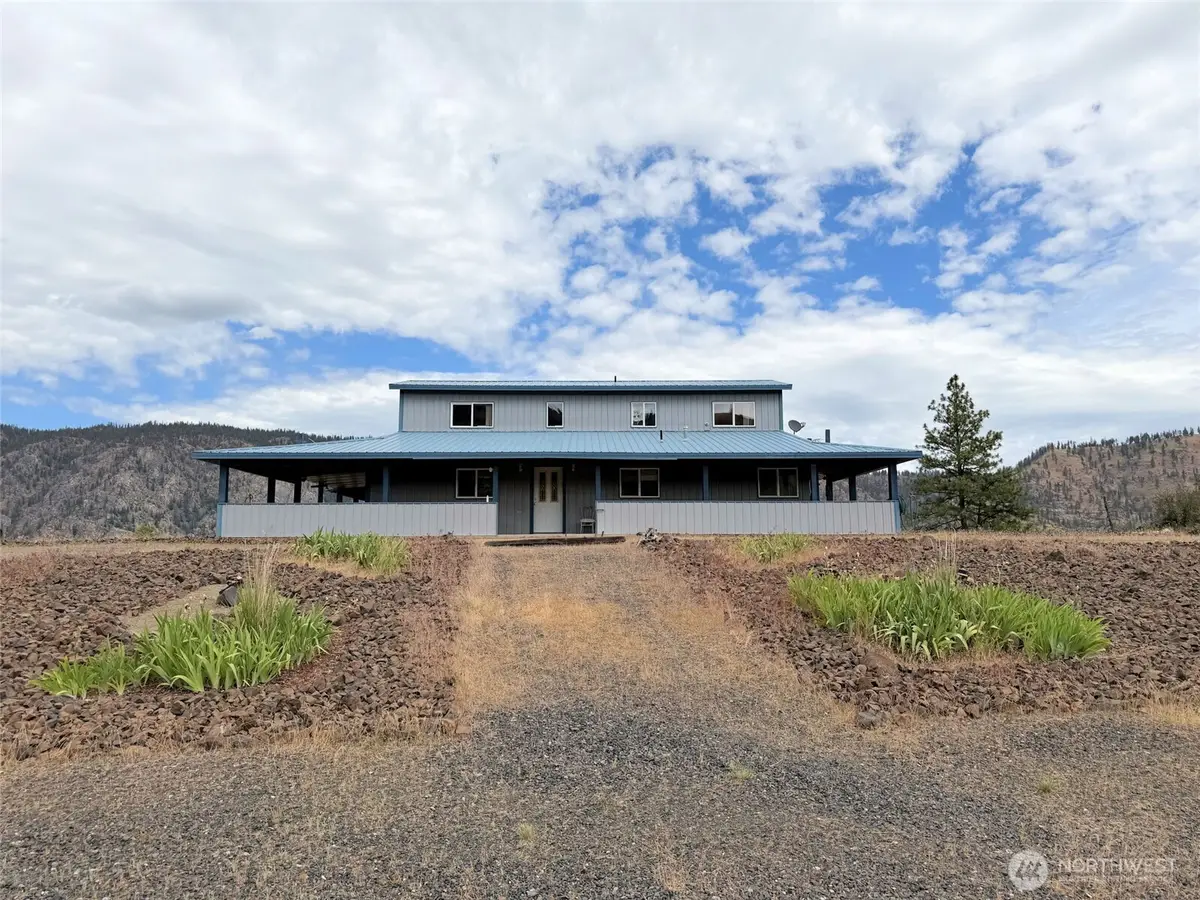 41238 Sterling Valley Road N, Lincoln, WA 99147 - #1