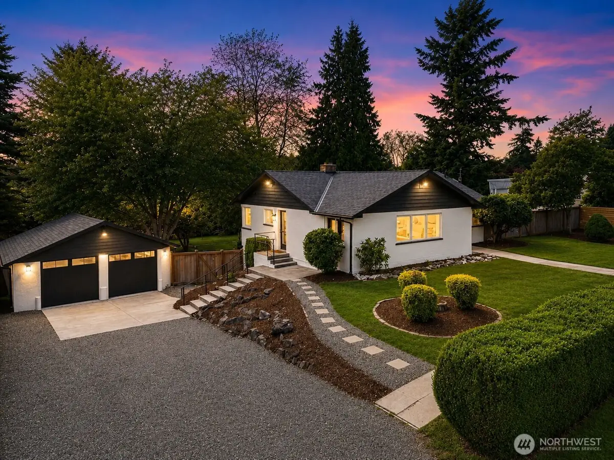 16835 113th Avenue Se, Renton, WA 98055 - #1