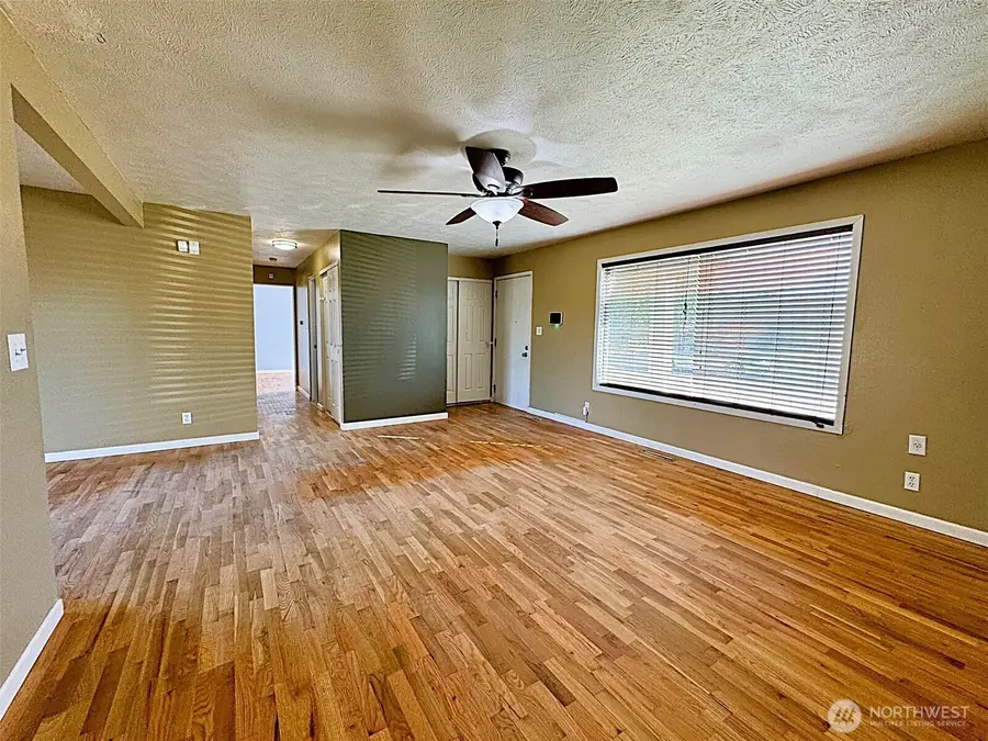1103 S Evergreen Drive, Moses Lake, WA 98837 - #3