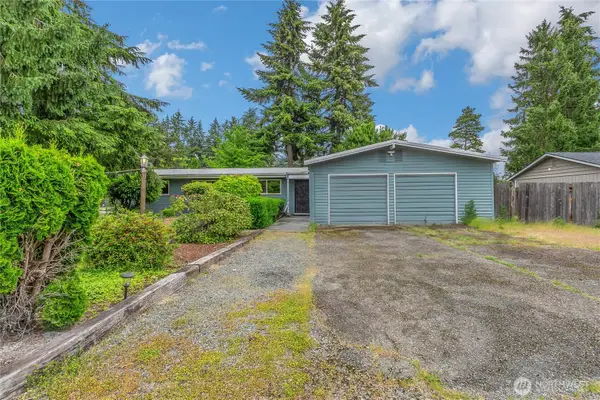 7109 106th Street E, Puyallup, WA 98373