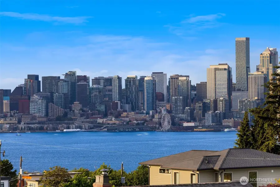 3450 37th Avenue Sw #B, Seattle, WA 98126 - #2