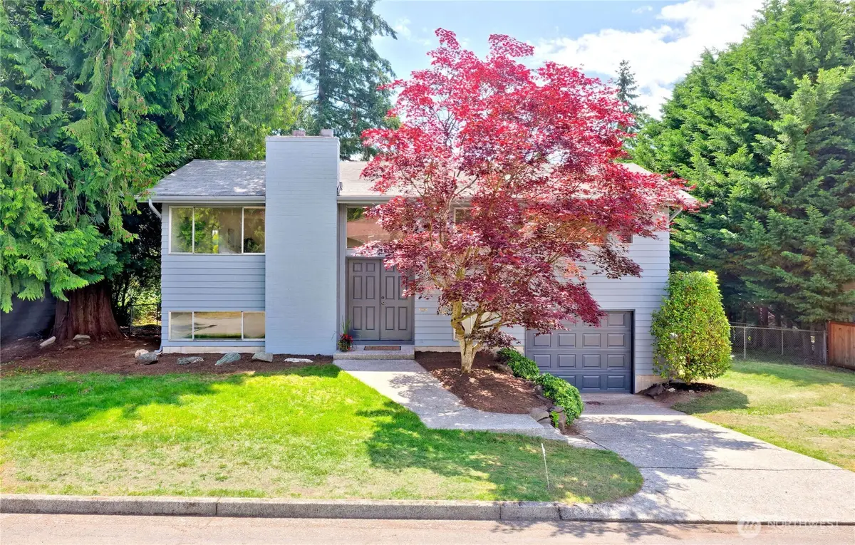 10417 NE 142 Street, Kirkland, WA 98034 - #1