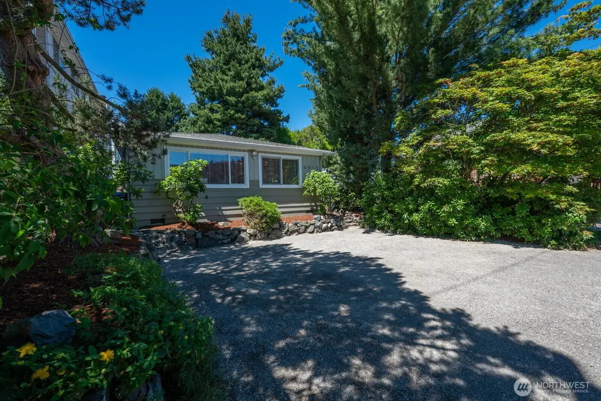 9515 Linden Avenue N, Seattle, WA 98103 - #1