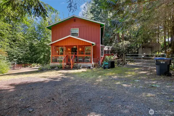 600 N Beacon Point Loop N, Lilliwaup, WA 98555