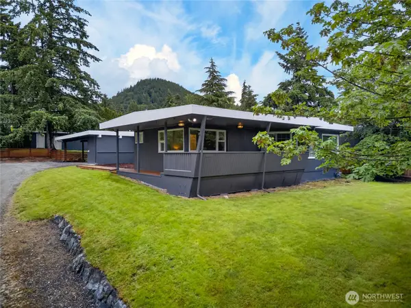 16907 Blodgett Rd, Mount Vernon, WA 98274