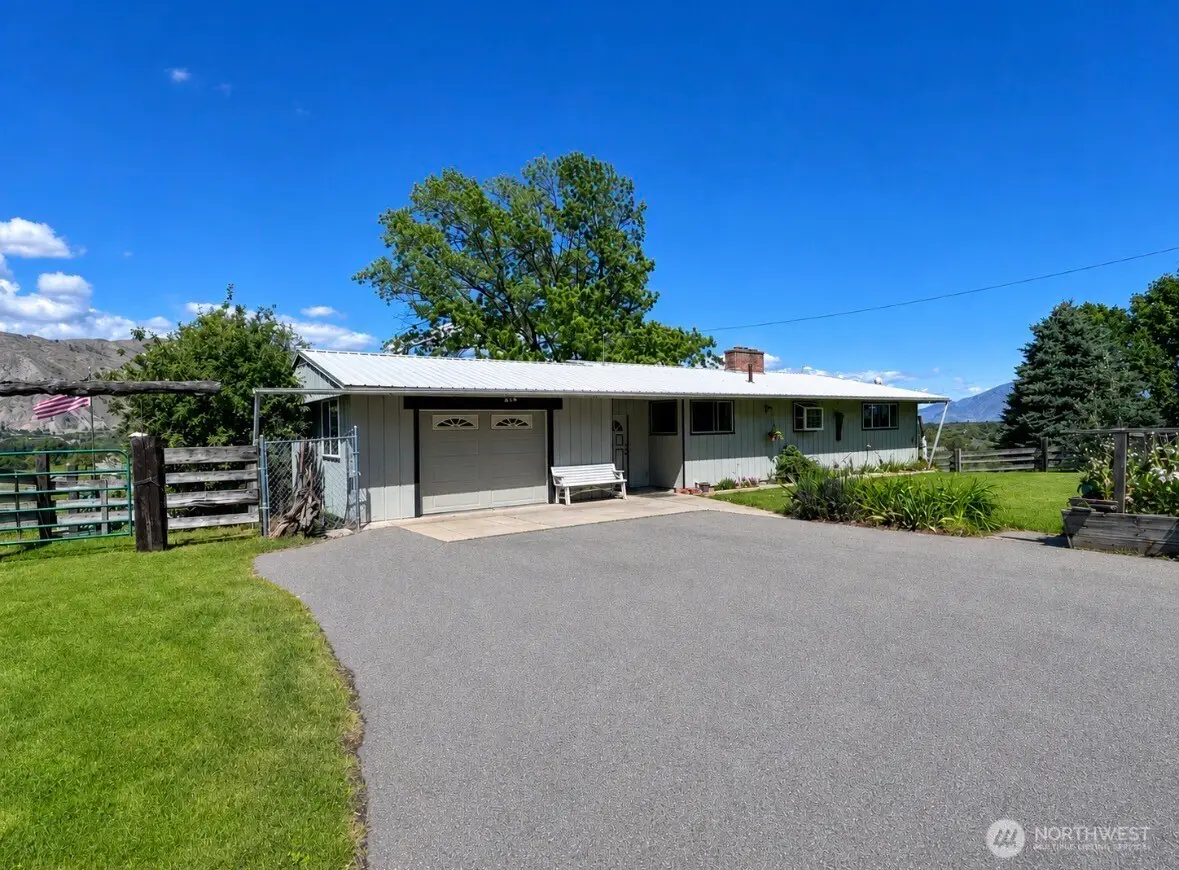 16 Mossy Rock Road, Oroville, WA 98844 - #1