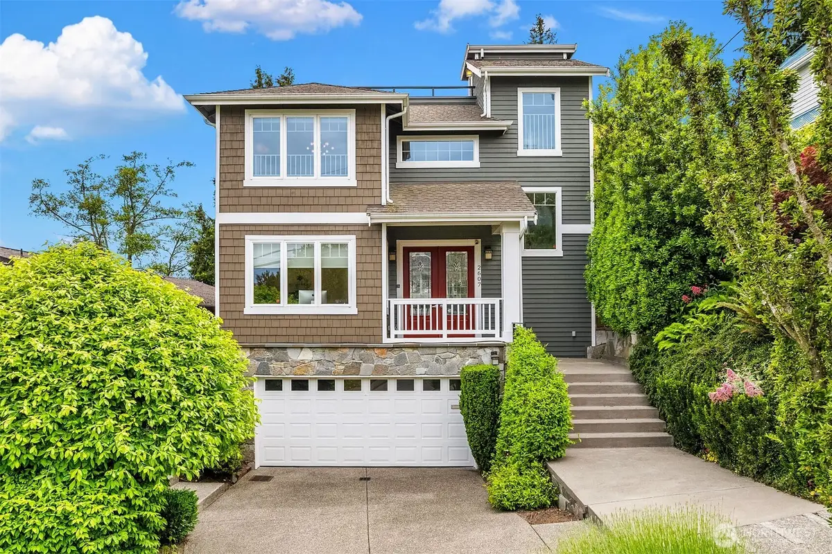 2607 W Newton Street, Seattle, WA 98199 - #1