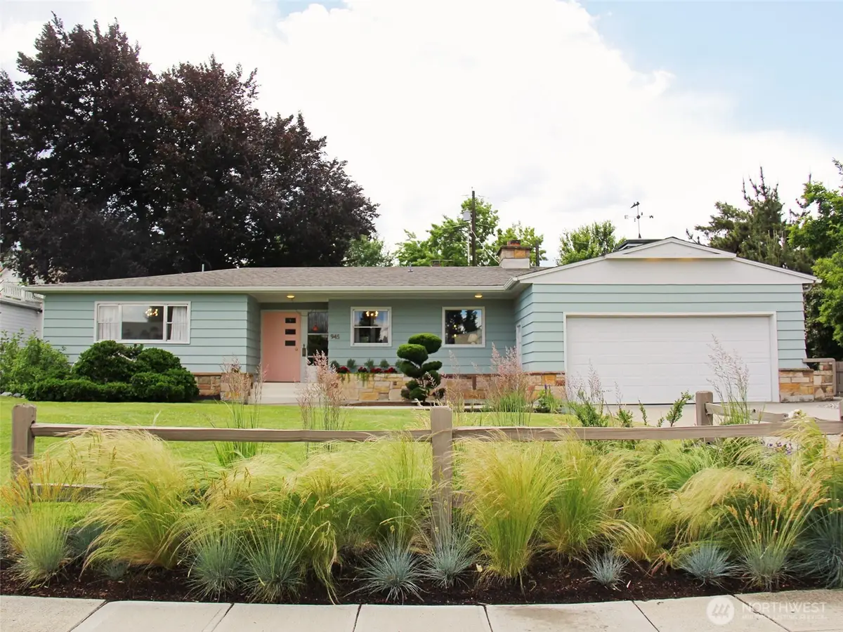 945 Idaho Street, Wenatchee, WA 98801 - #1