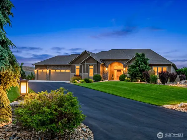 118 E Mountain Brook Ln, Wenatchee, WA 98801