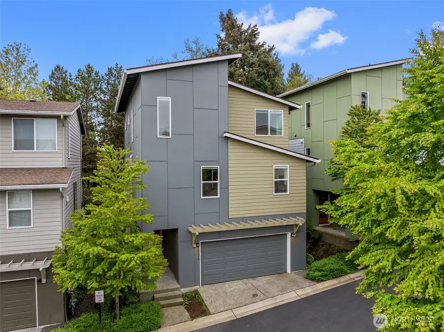 14590 36th Avenue Ne, Lake Forest Park, WA 98155 - #3