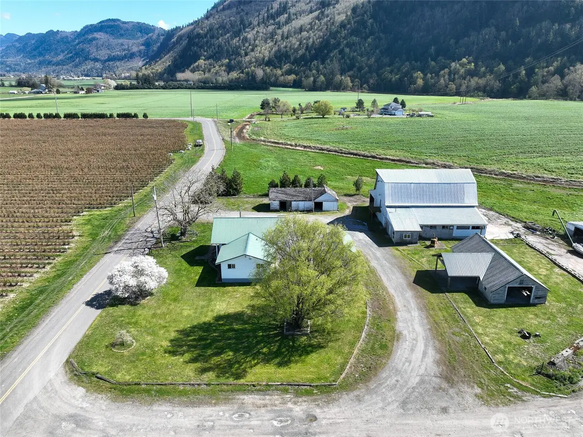5419 Hillview Road, Sumas, WA 98295 - #1