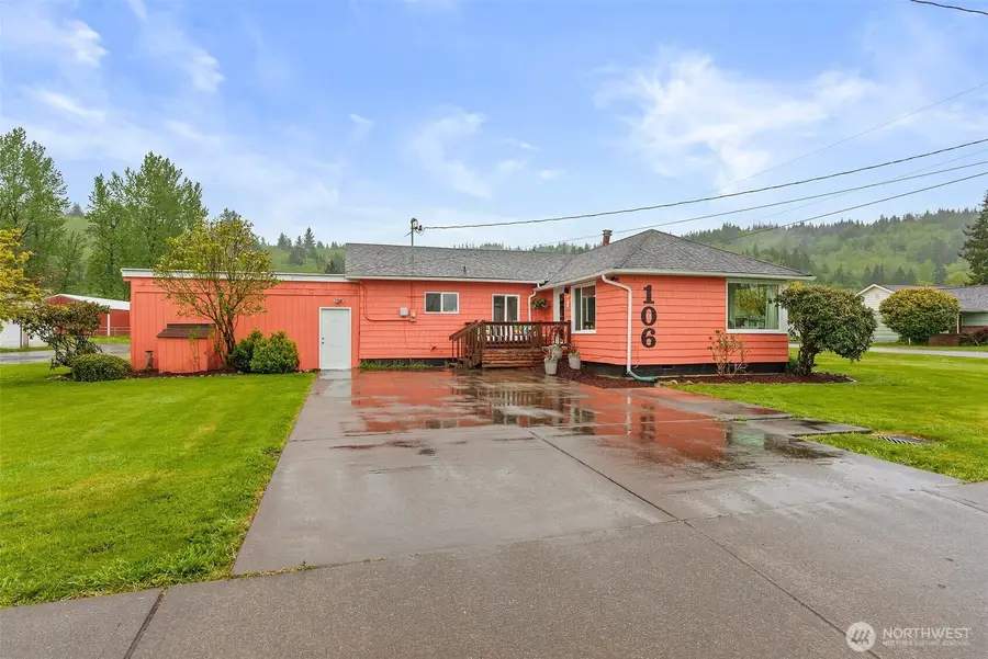 106 First Street E, South Bend, WA 98586 - #2
