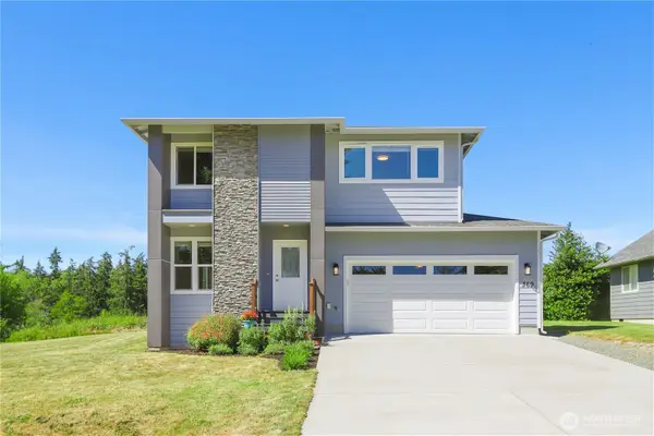 369 Hocker Street, Coupeville, WA 98239