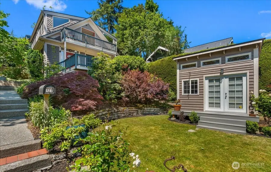 123 31st Avenue, Seattle, WA 98122 - #2