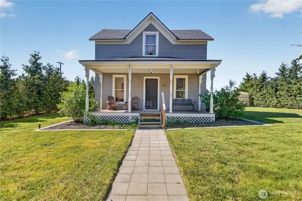 126 W Ash Street, Waterville, WA 98858