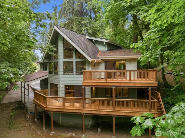 23006 35th Avenue W, Brier, WA 98036