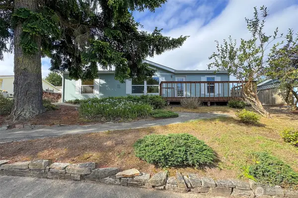 2532 W 16th Street, Port Angeles, WA 98363