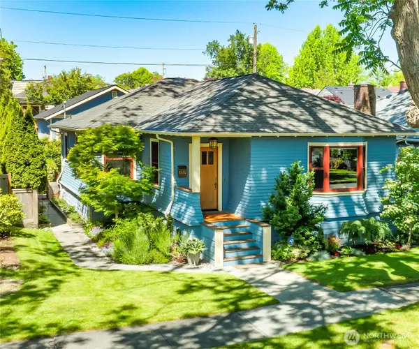 1526 Oakes Avenue, Everett, WA 98201