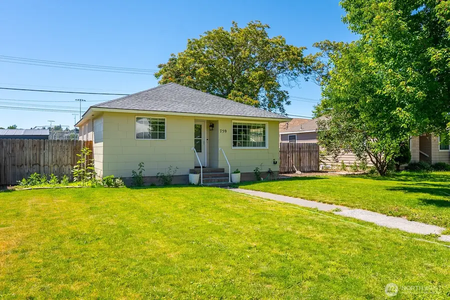 759 C Street Nw, Ephrata, WA 98823 - #3