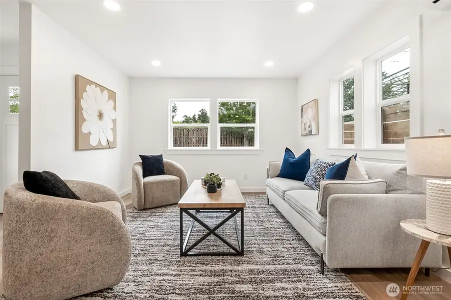 4004 Courtland Place S, Seattle, WA 98118 - #2