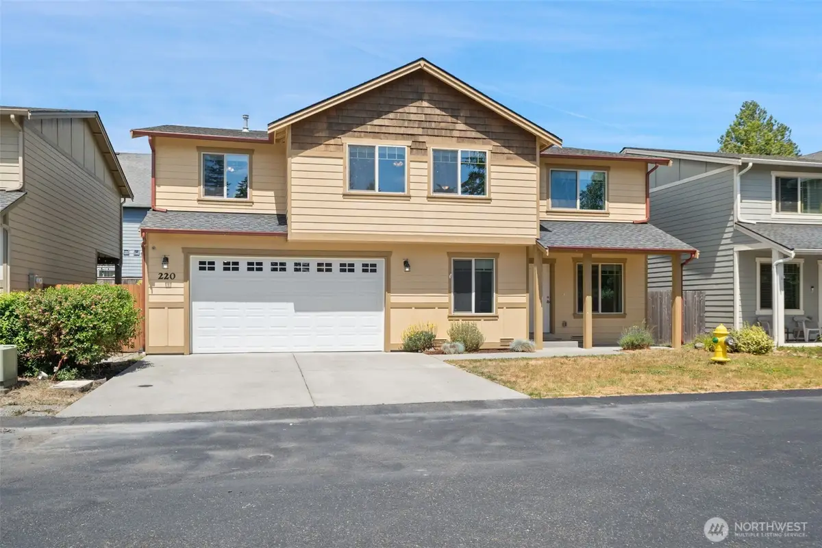 220 NE Tronson Circle, Bremerton, WA 98311 - #1