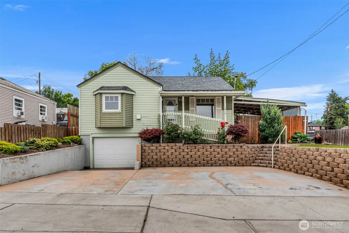 1014 S Mission Street, Wenatchee, WA 98801 - #1