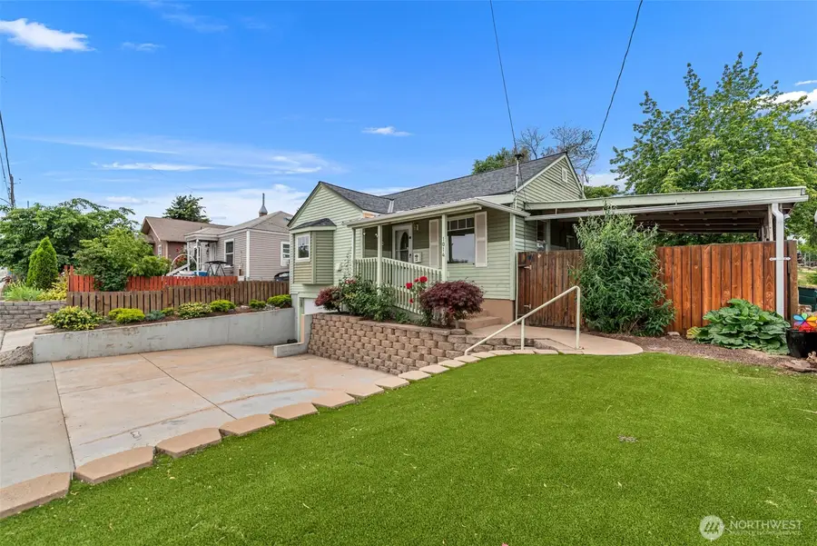 1014 S Mission Street, Wenatchee, WA 98801 - #3