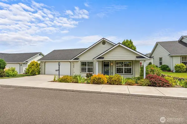 1406 Stillwaters Avenue, Centralia, WA 98531