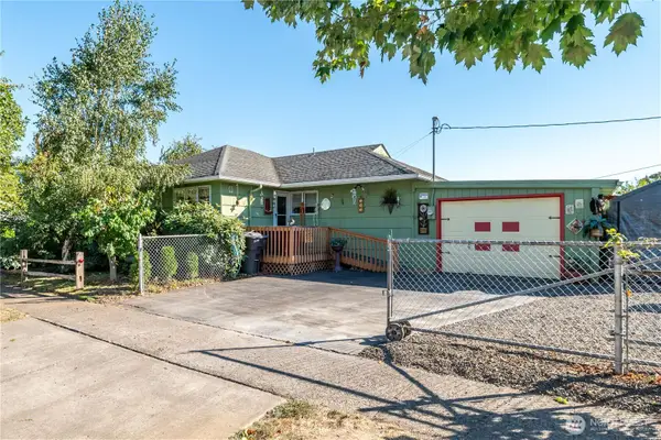 971 19th Avenue, Longview, WA 98632