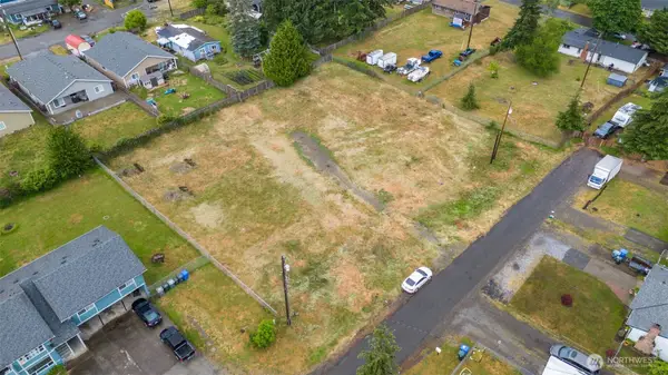 231 170th Street E, Spanaway, WA 98387