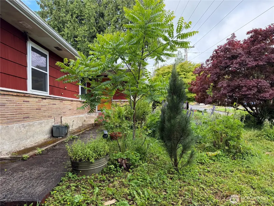 708 Olson Road, Longview, WA 98632 - #3