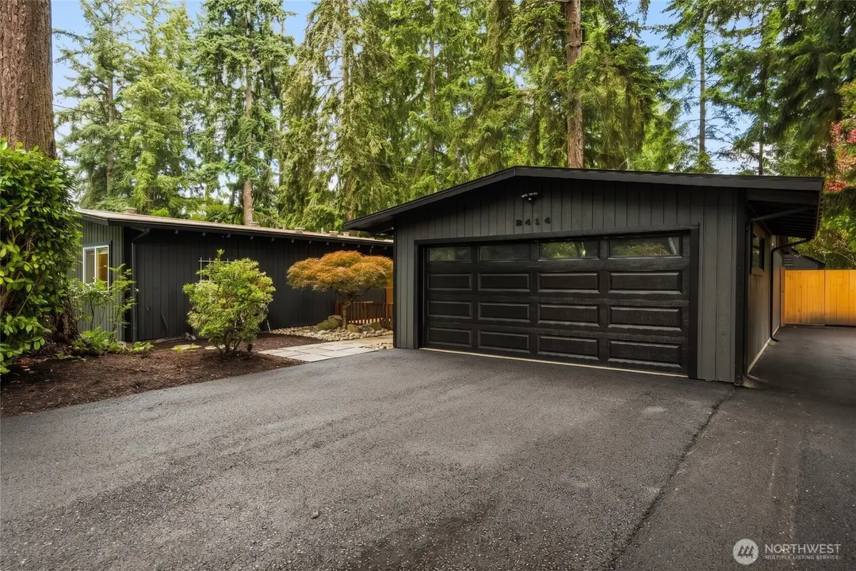 2414 161st Avenue Ne, Bellevue, WA 98008 - #1