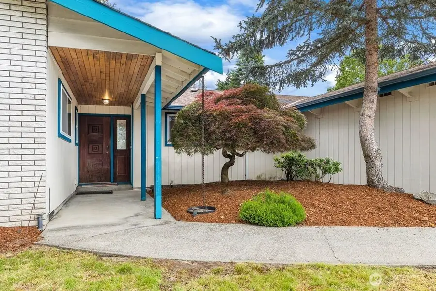 1708 Monterey Court Ne, Renton, WA 98056 - #2