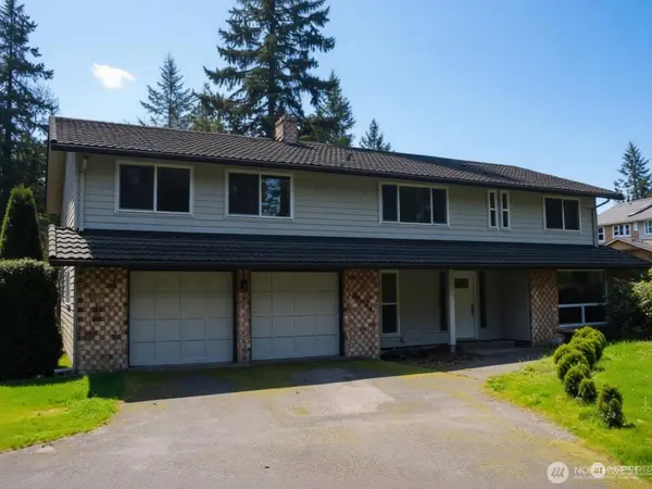23525 SE 32nd Way, Sammamish, WA 98029