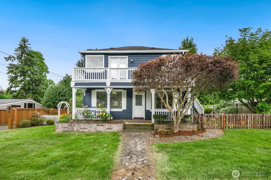 919 6th Avenue S, Edmonds, WA 98020 - #2