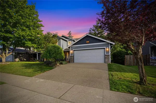 19712 207th Street Ct E, Orting, WA 98360